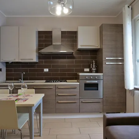 Casa Salumiere ‐ Bicamere Con Posto Auto Vicinissimo Spiagga Costa Azzurra * Grado