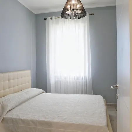 Casa Salumiere ‐ Bicamere Con Posto Auto Vicinissimo Spiagga Costa Azzurra * Grado