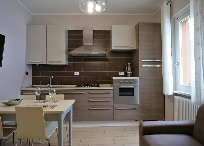 Casa Salumiere ‐ Bicamere Con Posto Auto Vicinissimo Spiagga Costa Azzurra * Grado