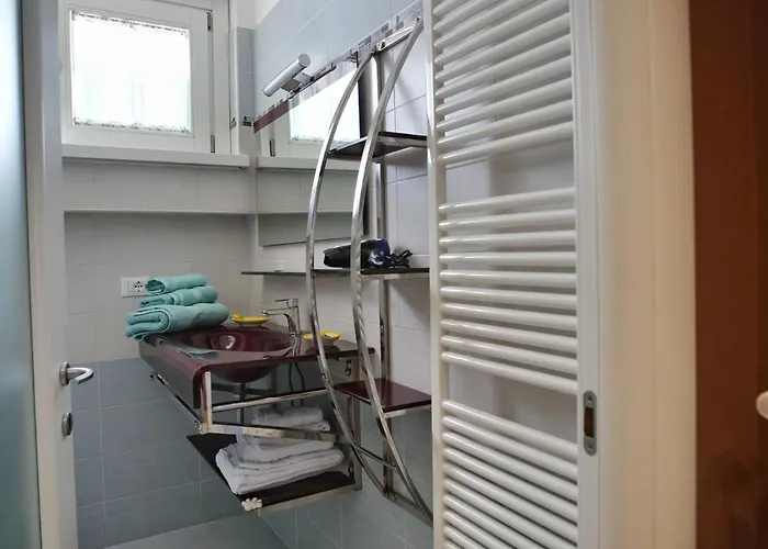 Casa Salumiere ‐ Bicamere Con Posto Auto Vicinissimo Spiagga Costa Azzurra * Grado