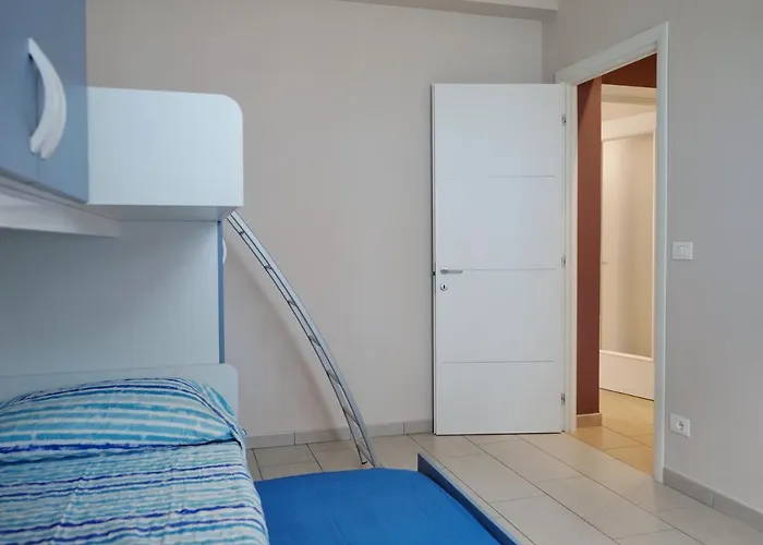 דירה Casa Salumiere ‐ Bicamere Con Posto Auto Vicinissimo Spiagga Costa Azzurra *